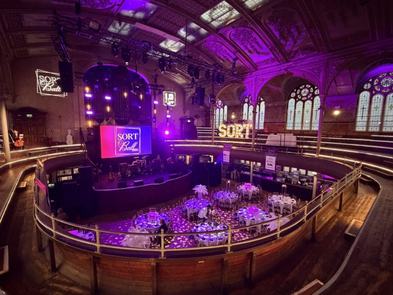 Inaugural Sort Ball Rocks Manchester with Heather Small and the Bootleg Beatles