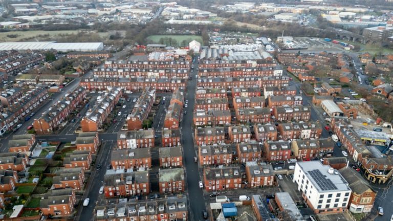 Holbeck housing renewal programme to deliver warmer, greener homes
