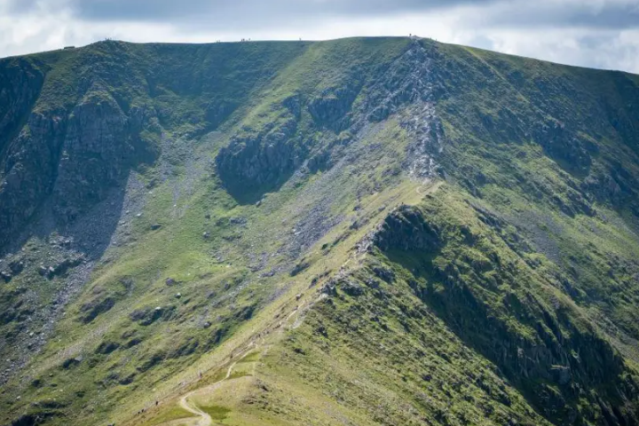 Swirral Edge walker rescue