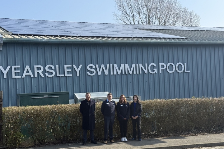 Yearsley-Swimming-Pool-solar-panels.jpg